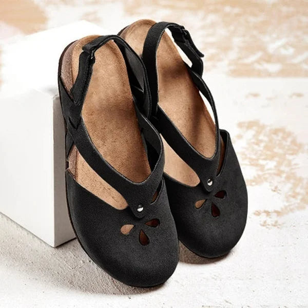 ERICA | Flat Round Closed-Toe Sandals