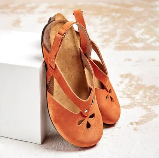 ERICA | Flat Round Closed-Toe Sandals